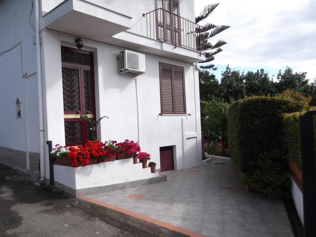 Casavacanzeinsicilia Etna Taormina Vila Piedimonte Etneo Exterior foto